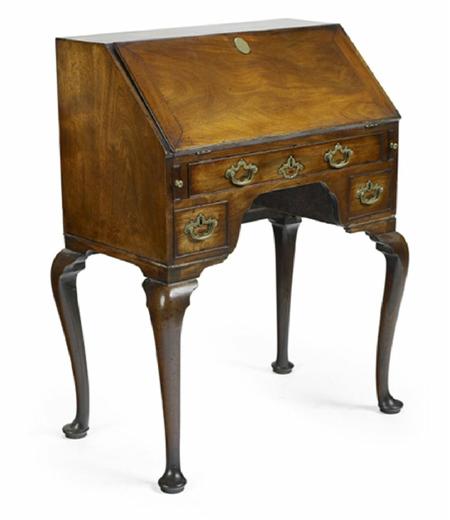 Appraisal: A George II mahogany bureau of small proportions the fall