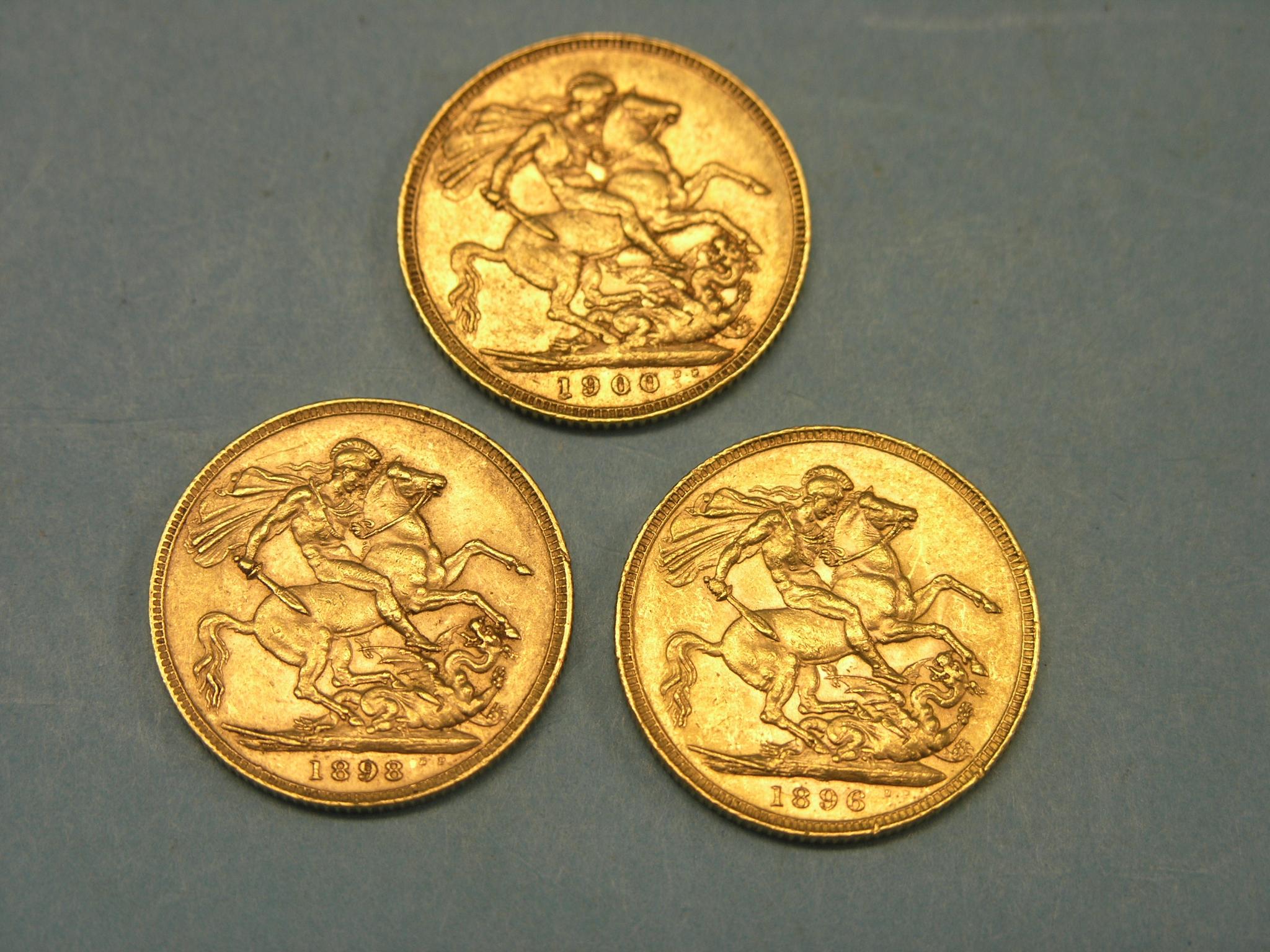 Appraisal: Three Victorian gold Sovereigns