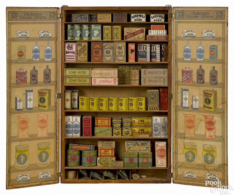 Appraisal: Paper lithograph Miniature Corner Store grocery market labeled MCS Carton