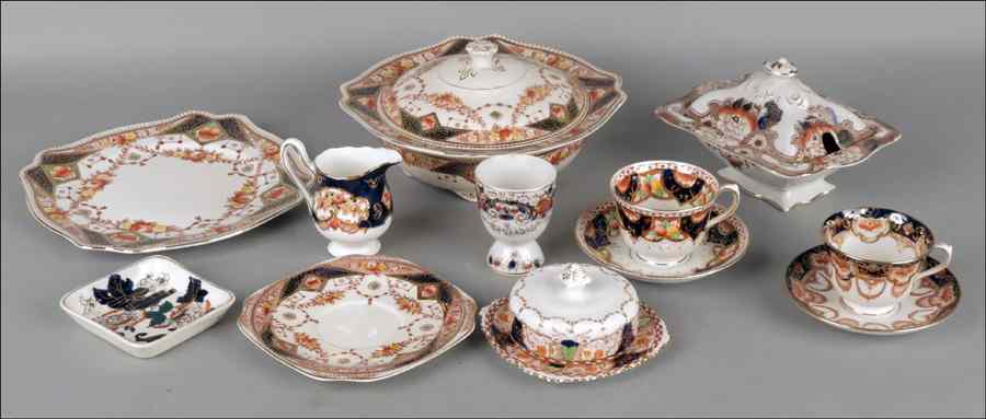 Appraisal: COLLECTION OF ENGLISH PORCELAIN Comprised of plates serving pieces and