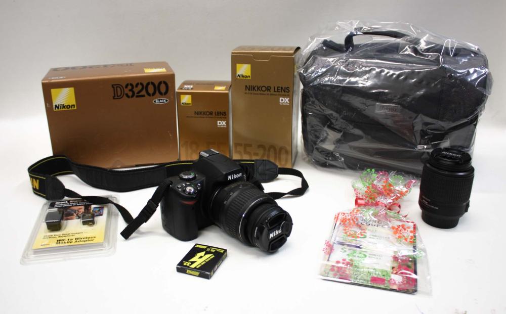 Appraisal: NIKON CAMERA AND ACCESSORIES Nikon D Digital SLR camera zoom