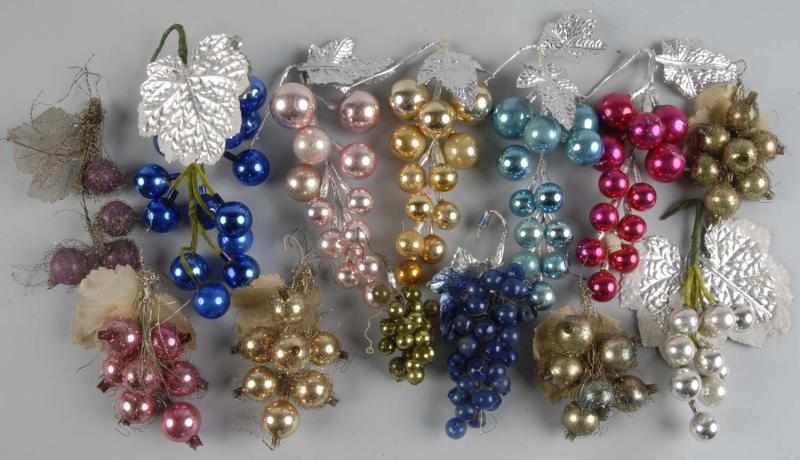 Appraisal: Lot of Glass Ornaments Description Includes a cluster of grapes