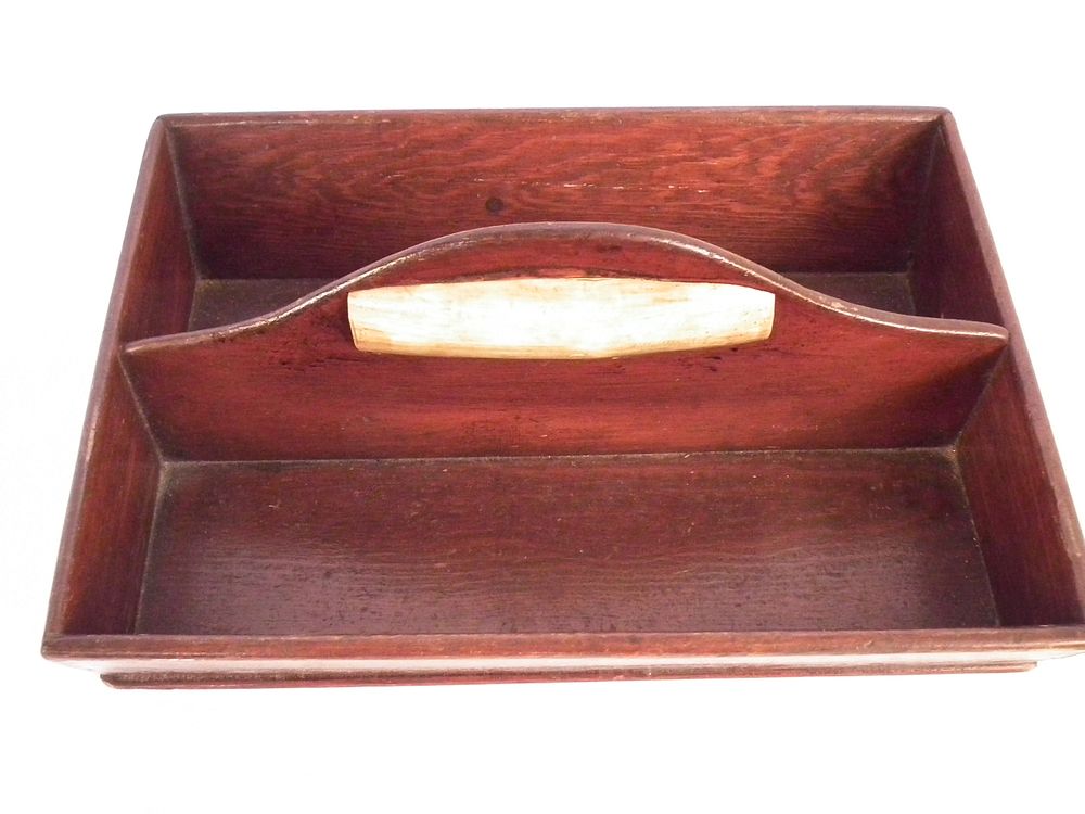 Appraisal: WHALE BONE CUTLERY BOX th century sailor made cutlery box