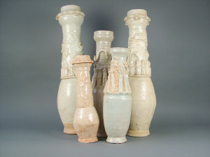 Appraisal: Five Chinese celadon glazed vases modern with encrusted figural and