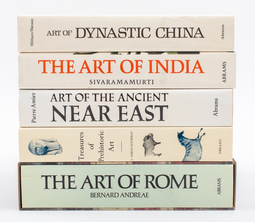 Appraisal: REFERENCE BOOKS ON ART HISTORY Five reference books about Art