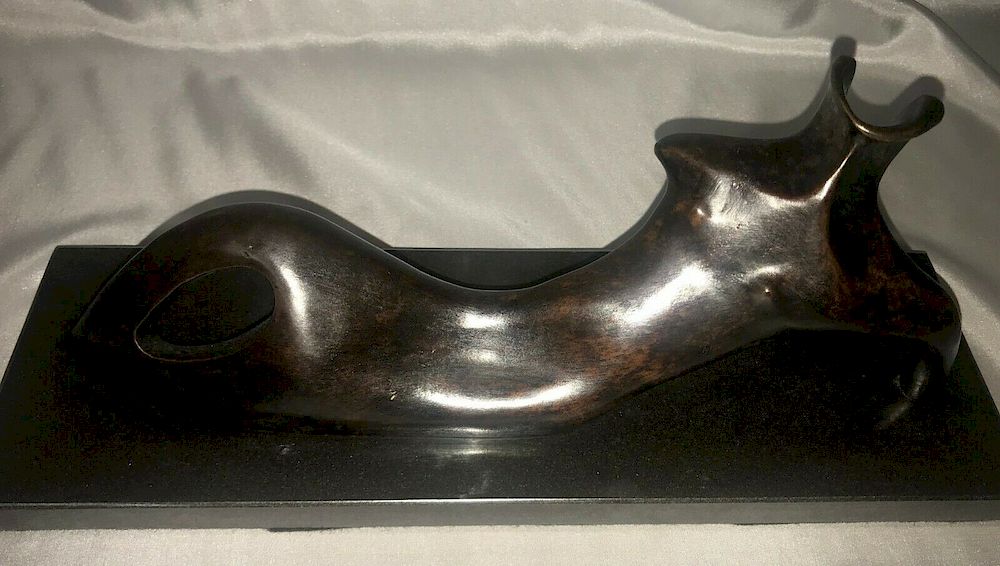 Appraisal: HENRY MOORE ENGLISH BRONZE RECLINING WOMEN SCULPTURE Henry Moore ENGLISH