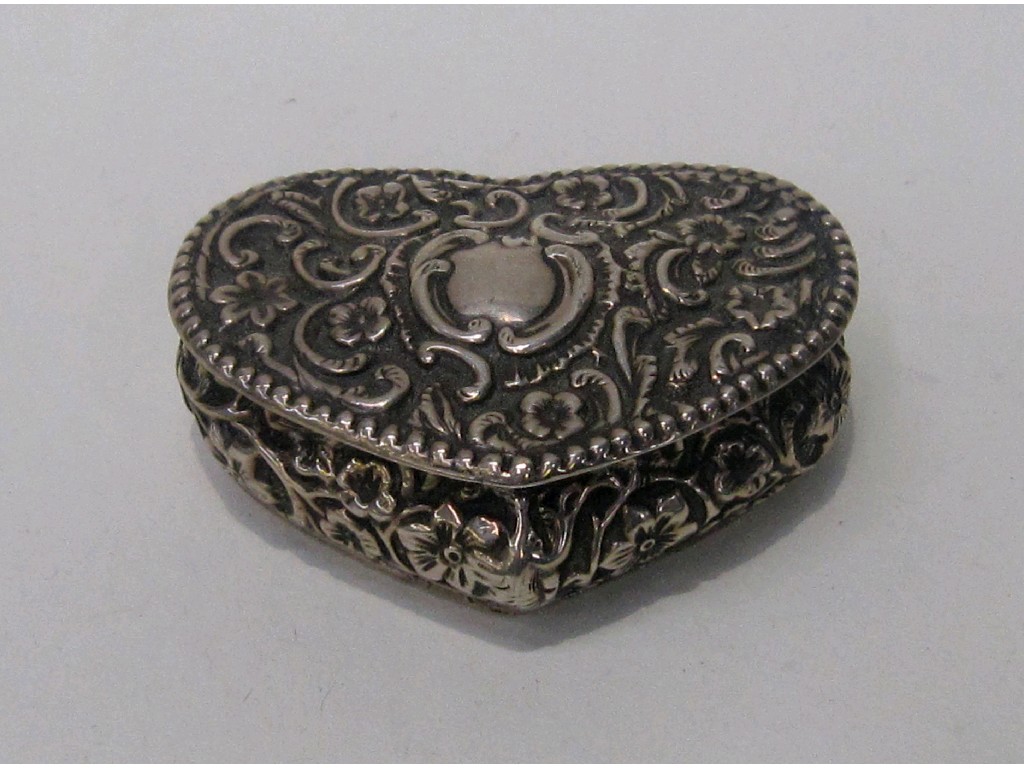 Appraisal: Heart shaped silver pill box Chester