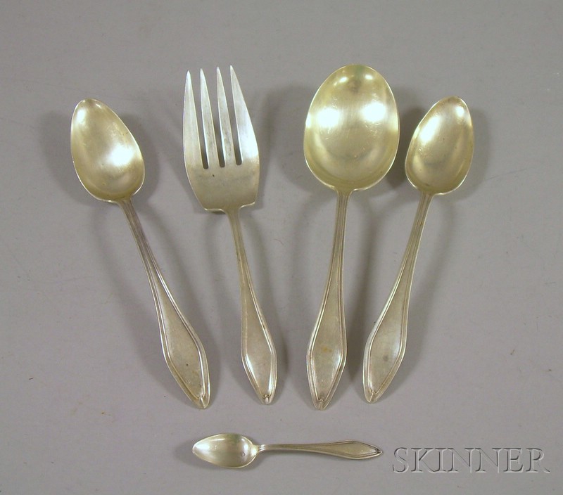 Appraisal: Five Towle Mary Chilton Pattern Sterling Silver Serving Items approx