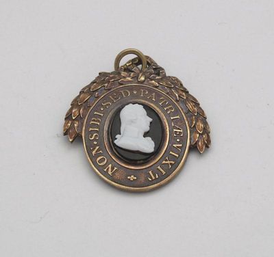 Appraisal: An early th century silver-gilt Pitt Club badge oval form