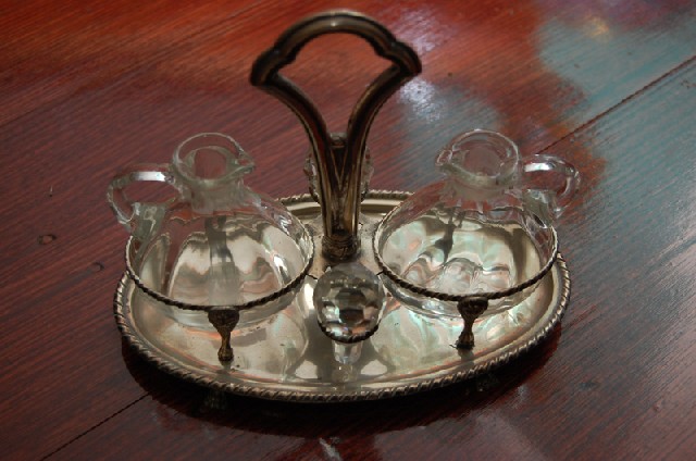 Appraisal: A TH CENTURY SILVER TWO BOTTLE TABLE CRUET