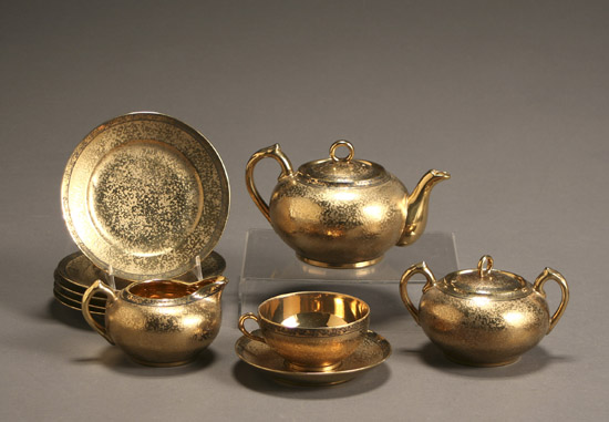 Appraisal: Nippon Pickard-Type Gold Etched Twenty-Piece Dessert Set Each Stamped in