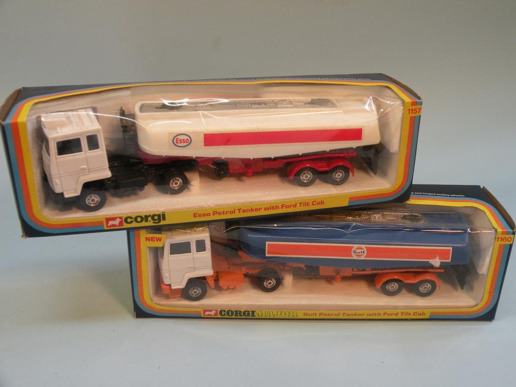 Appraisal: A Corgi major golf petrol tanker with Ford tilt cab