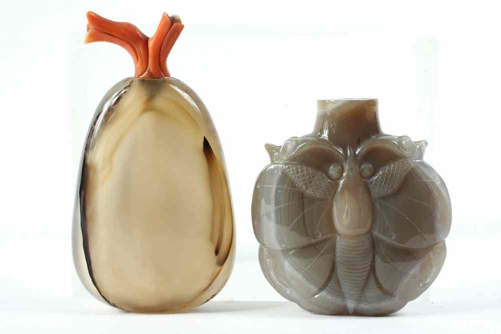 Appraisal: CHINESE SNUFF BOTTLES - Two Chinese Hardstone Snuff Bottles including