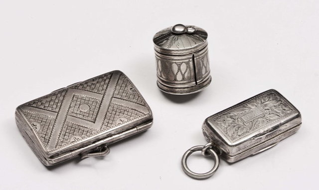 Appraisal: A GEORGIAN SILVER VINAIGRETTE of rectangular form with engraved and