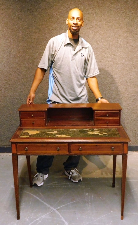 Appraisal: C ENGLISH GEORGE III LEATHER TOP WRITING DESK England Circa