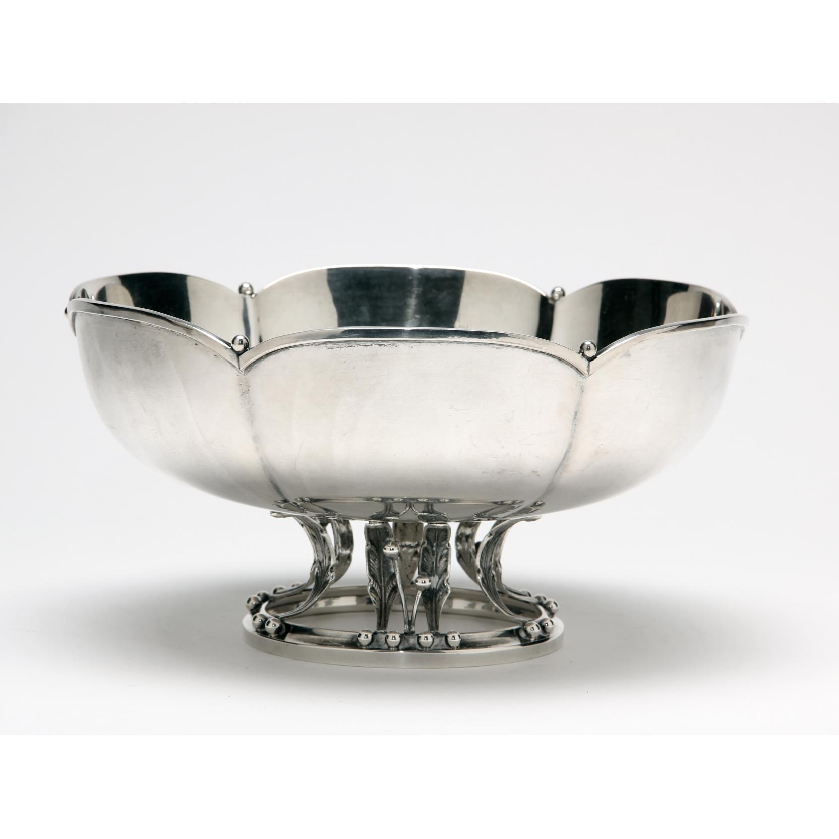 Appraisal: American Sterling Silver Center Bowl by Woodside Sterling Co of