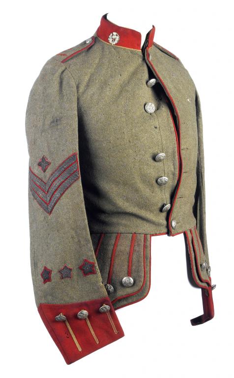 Appraisal: THE LIVERPOOL SCOTTISH REGIMENT SERGEANT'S TUNIC JACKET with badges three