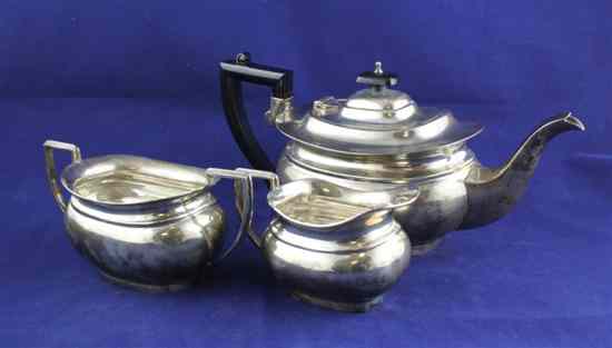 Appraisal: A 's silver three piece tea set of plain oval