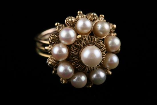 Appraisal: K YELLOW GOLD CULTURED PEARL RING Size