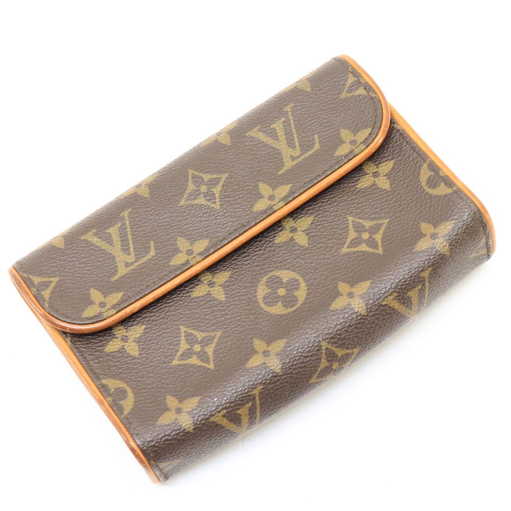 Appraisal: Louis Vuitton - Florentine Louis Vuitton - Florentine Date code