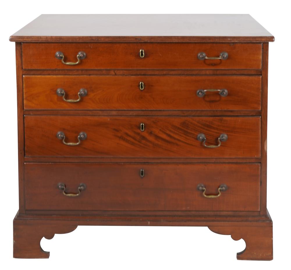 Appraisal: GEORGIAN-STYLE MAHOGANY CHEST OF DRAWERS th century with four graduated