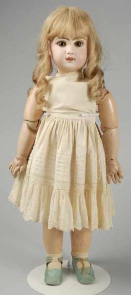 Appraisal: Lovely French Bisque Jumeau B b Doll Description Fully stamped