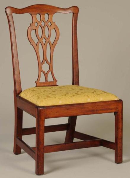 Appraisal: English or American Chippendale Mahogany Chair Description th Century Reduced