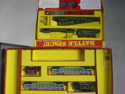 Appraisal: A Triang Hornby Car-A-Belle train set with - - tank