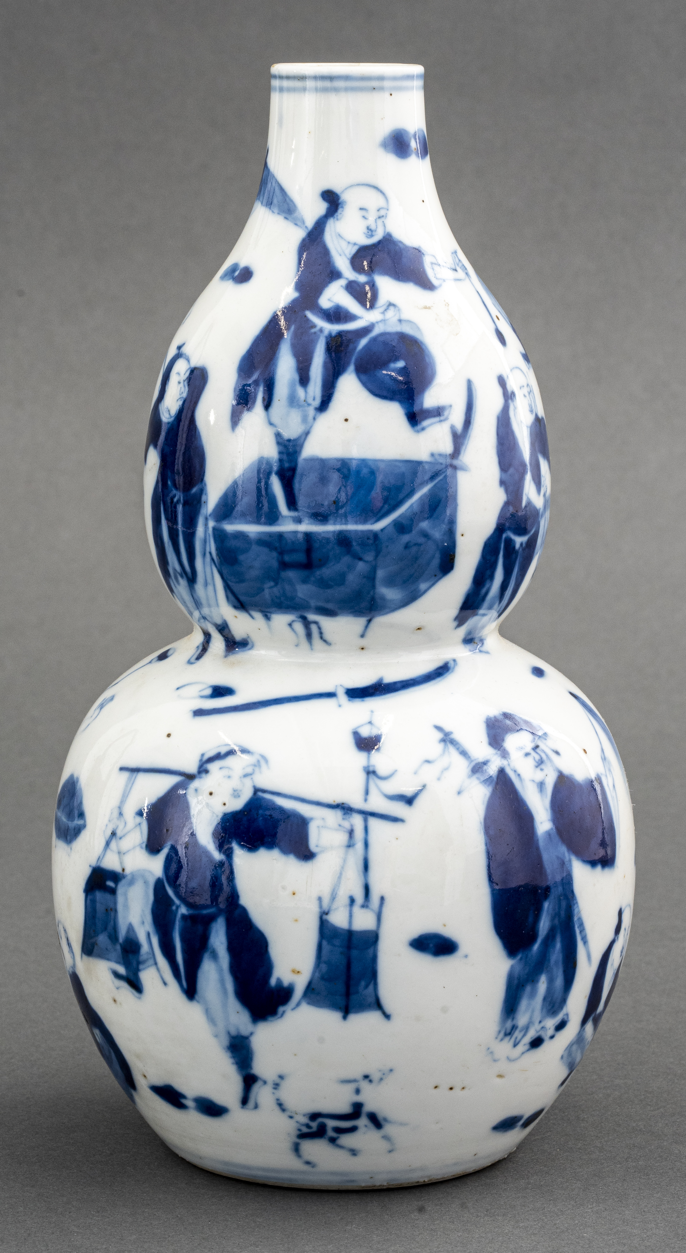 Appraisal: CHINESE BLUE WHITE FIGURAL DOUBLE GOURD VASE Chinese blue and