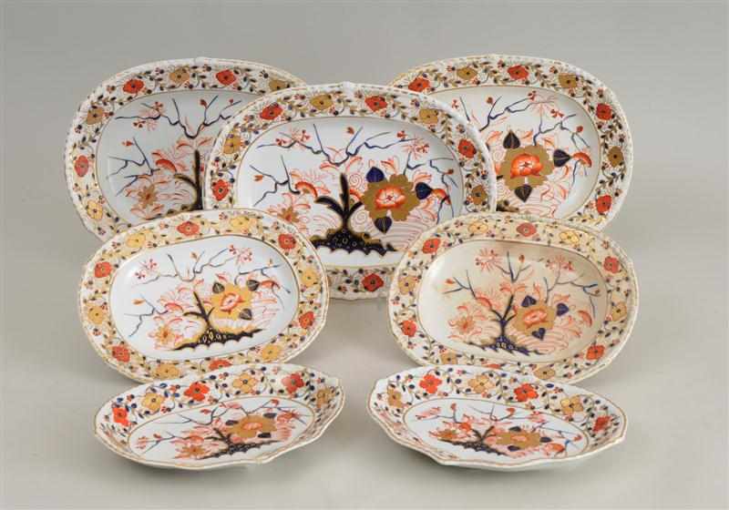 Appraisal: SEVEN DERBY ''JAPAN'' PATTERN PORCELAIN SERVING PIECES Underglaze iron red