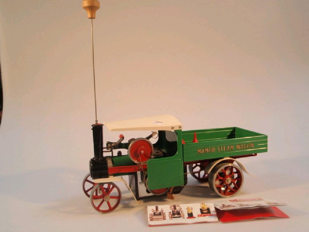 Appraisal: A Mammod model steam wagon