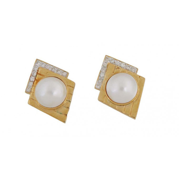 Appraisal: K Yellow Gold Pearl and Diamond Earrings with a central