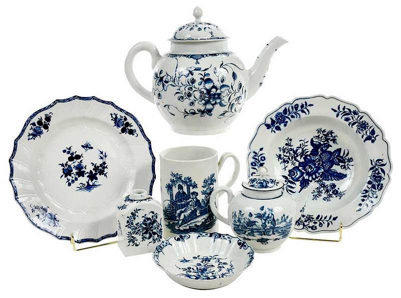 Appraisal: Pieces Blue and White Worcester Dr Wall British probably Dr