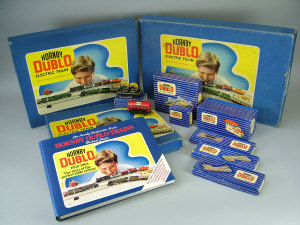 Appraisal: A Hornby Dublo boxed train set containing 'Duchess of Montrose'