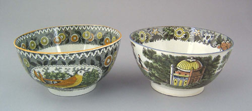 Appraisal: Two Salopian waste bowls ca with chinoiserie and canary decoration