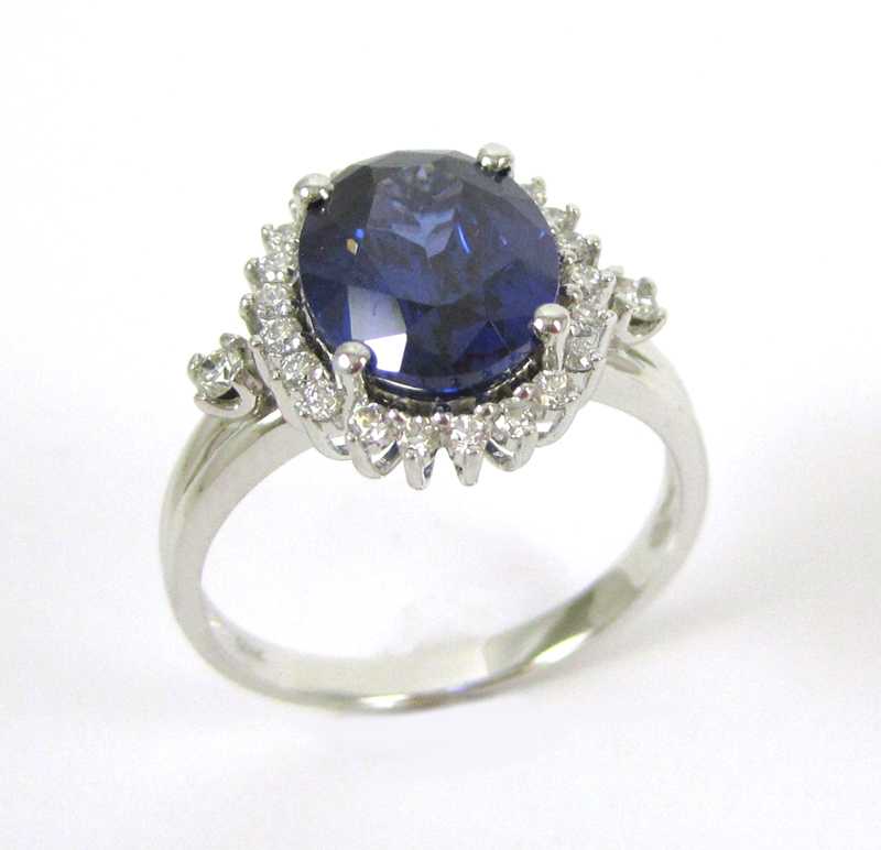 Appraisal: TANZANITE DIAMOND AND FOURTEEN KARAT GOLD RING The white gold