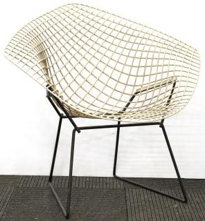 Appraisal: Harry Bertoia Knoll Vintage White Diamond Chair Mid-Century Modern H