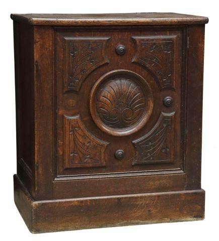 Appraisal: Carved oak hinged-top storage chest early th c rectangular top