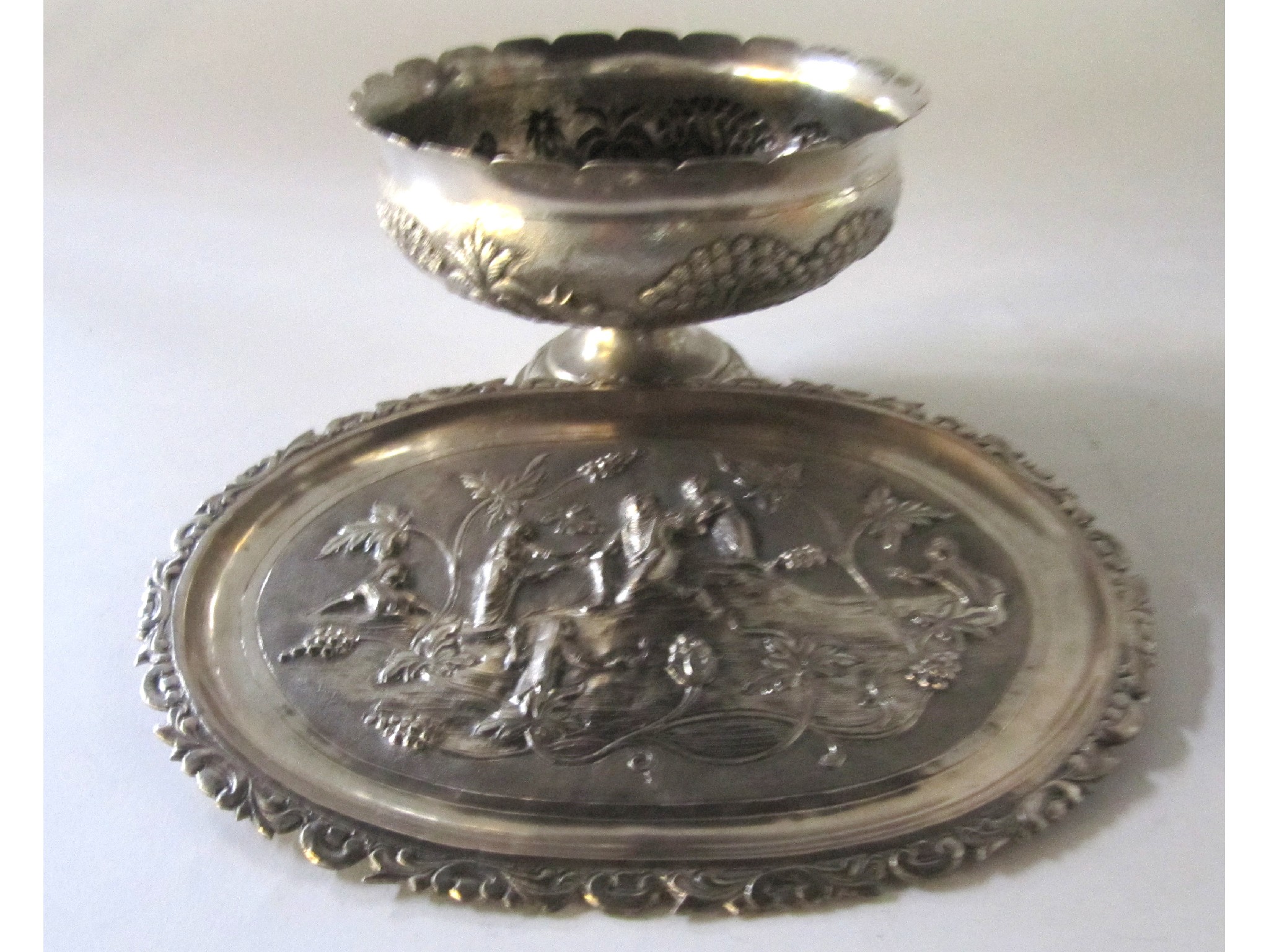 Appraisal: A lot comprising a Burmese white metal bowl and a