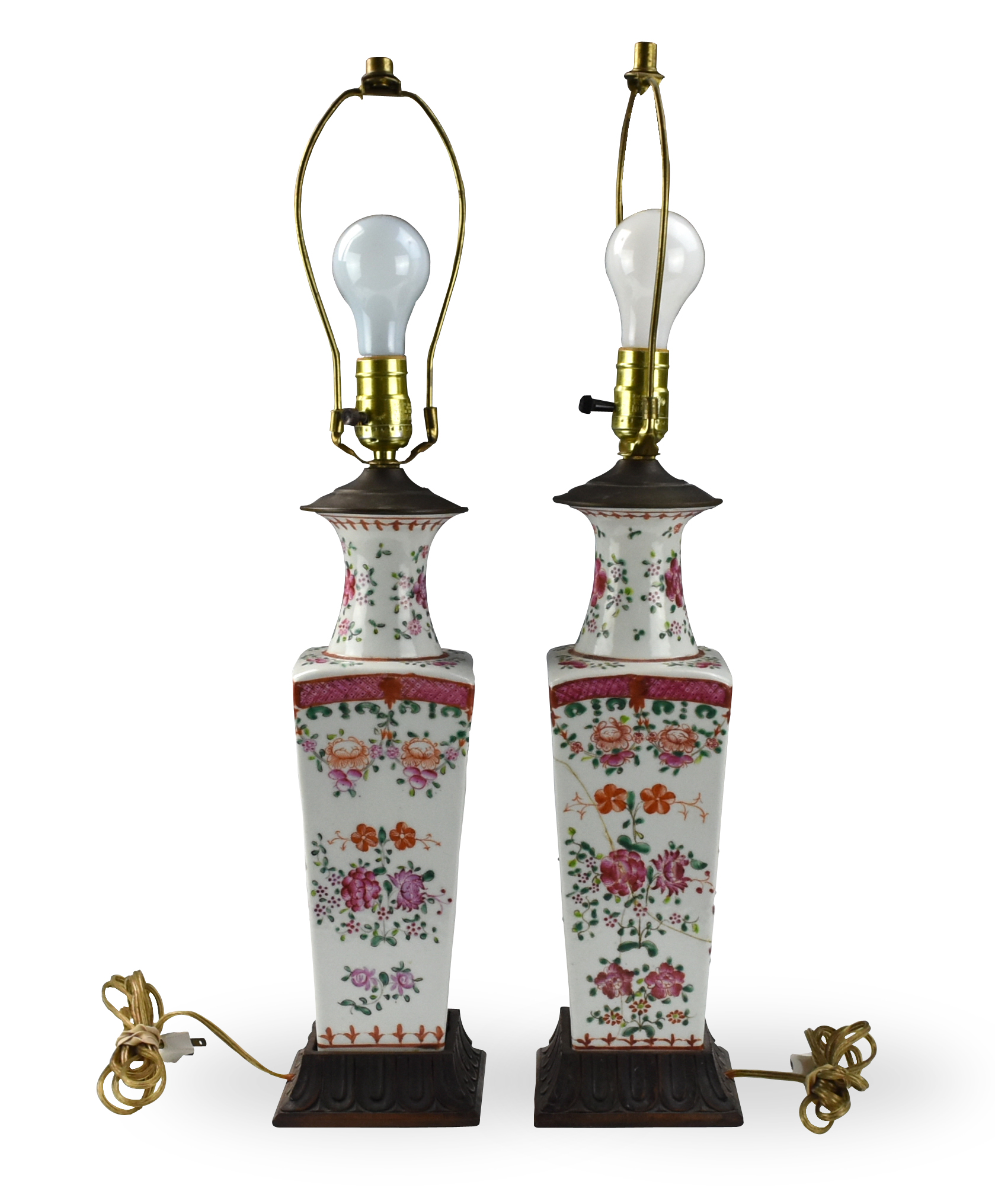 Appraisal: PAIR OF CHINESE FAMILLE ROSE EXPORT VASE LAMP Chinese th