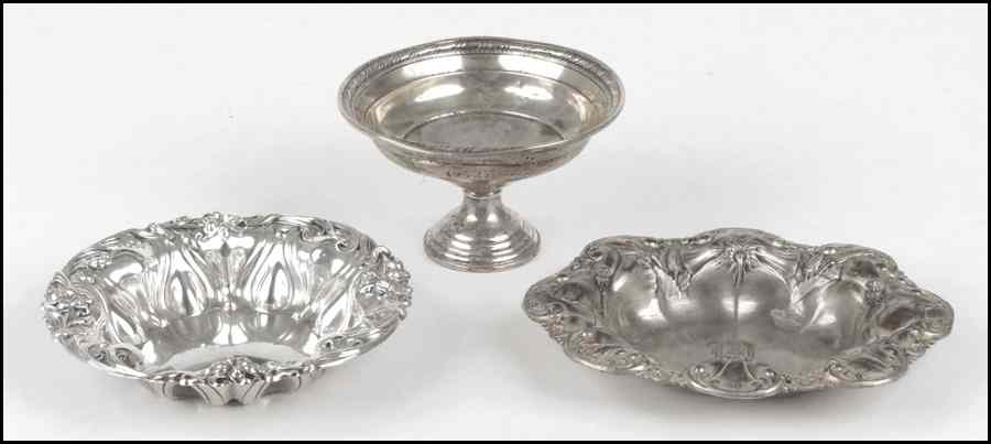 Appraisal: TWO ART NOUVEAU STERLING SILVER BOWLS Together with a weighted