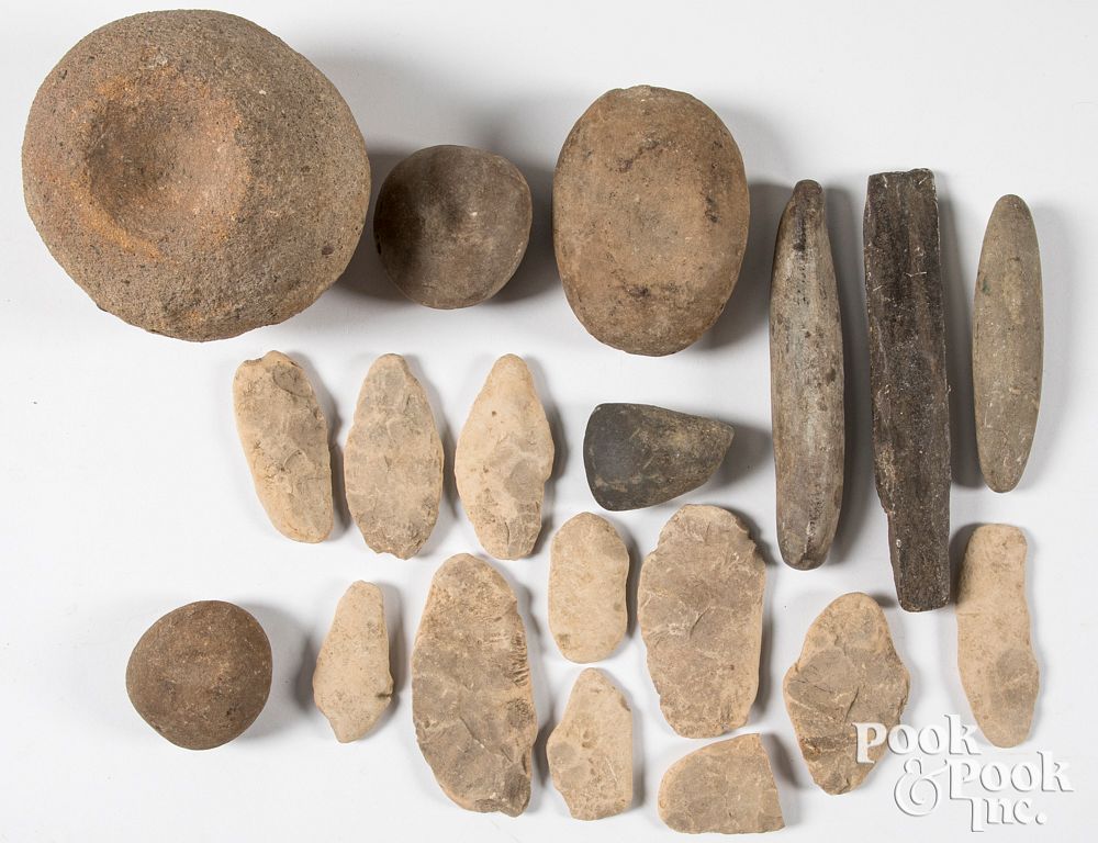 Appraisal: Group of local prehistoric artifacts Group of local prehistoric artifacts