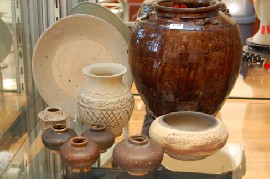 Appraisal: QUANTITY OF TH TH CENTURY AND LATER THAI AND OTHER