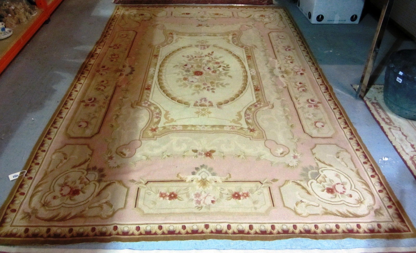 Appraisal: A large floral needlework carpet