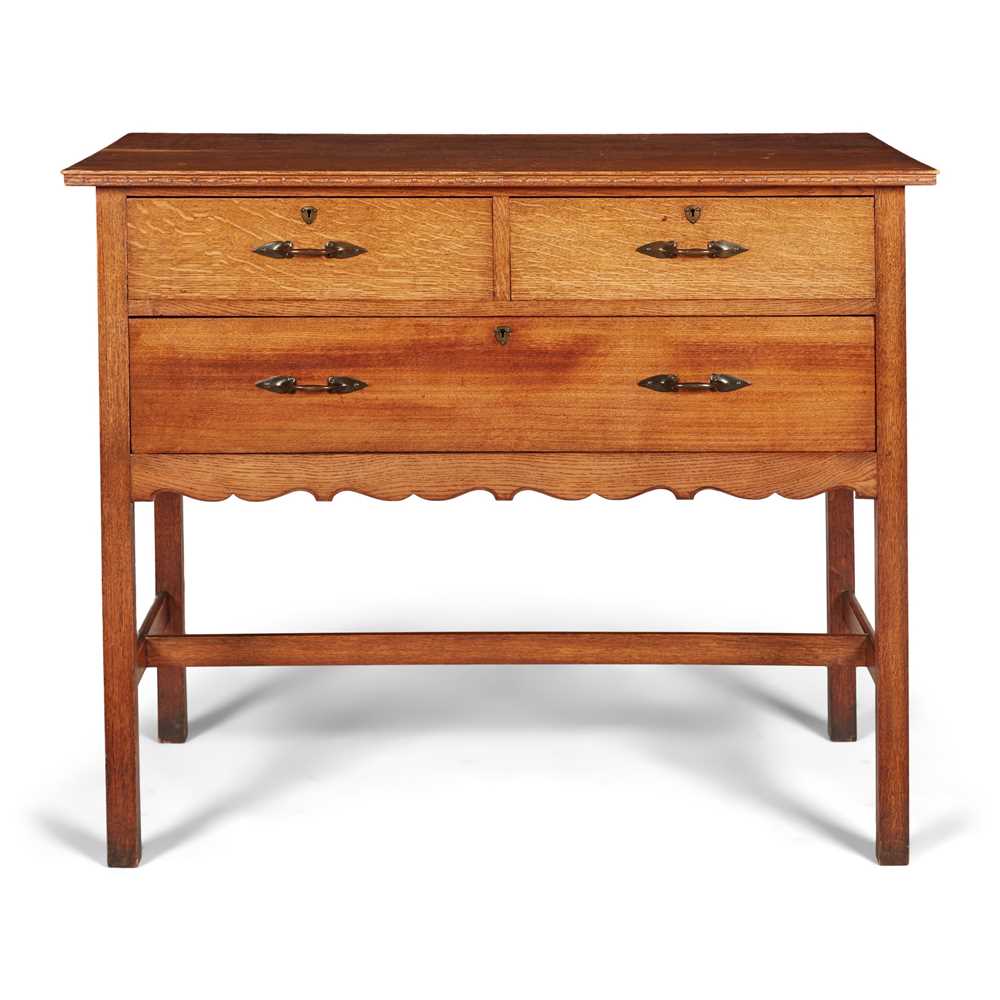 Appraisal: ARTHUR W SIMPSON - KENDAL DRESSING CHEST CIRCA oak with