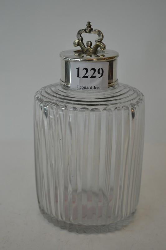 Appraisal: TH CENTURY CONTINENTAL HALLMARKED SILVER AND CUT CRYSTAL COLOGNE PERFUME