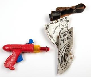 Appraisal: Captain Meteor Cosmic Ray Gun and Holster Captain Meteor Cosmic