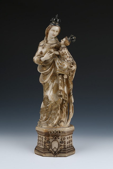 Appraisal: AN ALABASTER FIGURE of a Virgin Mary and Child with