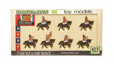 Appraisal: Britains - Herald Eyes Right Series plastic - Set -