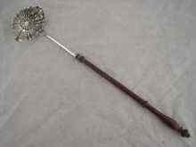 Appraisal: An th century silver toddy ladle with turned fruit wood